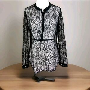 NWT PJK Patterson J Kincaid Women's Henley Lace Top Black Size Large